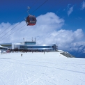 Horní stanice lanovky Eisgrat v nadmořské výšce 2 900 m