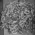 Obr. 8b – Řetěz po zinko-hliníkování kontinuálním zinkováním