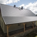Obr. 6b - Moderní ocelové krytiny Ruukki slouží rodinným domům desítky let bez větší údržby.