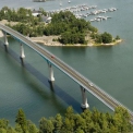 Obr. 3a - Lövö bridge ve Finsku z konstrukční oceli Ruukki je dlouhý přibližně půl kilometru.