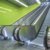 Komfortní jízda na eskalátorech ve stanici metra Národní Třída