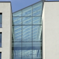 Budova je navržena v souladu s nejmodernějšími skandinávskými trendy.