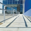 Rychlost výstavby a prvotřídní vzhled fasády (obvodové pláště RUUKKI – obchodní centrum EURO MAX).