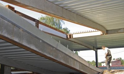 Vysokopevnostní OK s vysokopevnostním samozhutnitelným betonem C 80/95 v České Republice – nadzemní garáže