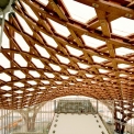 Struktura dřevěné konstrukce připomíná tradiční čínský slamák (foto: Olivier H. Dancy)